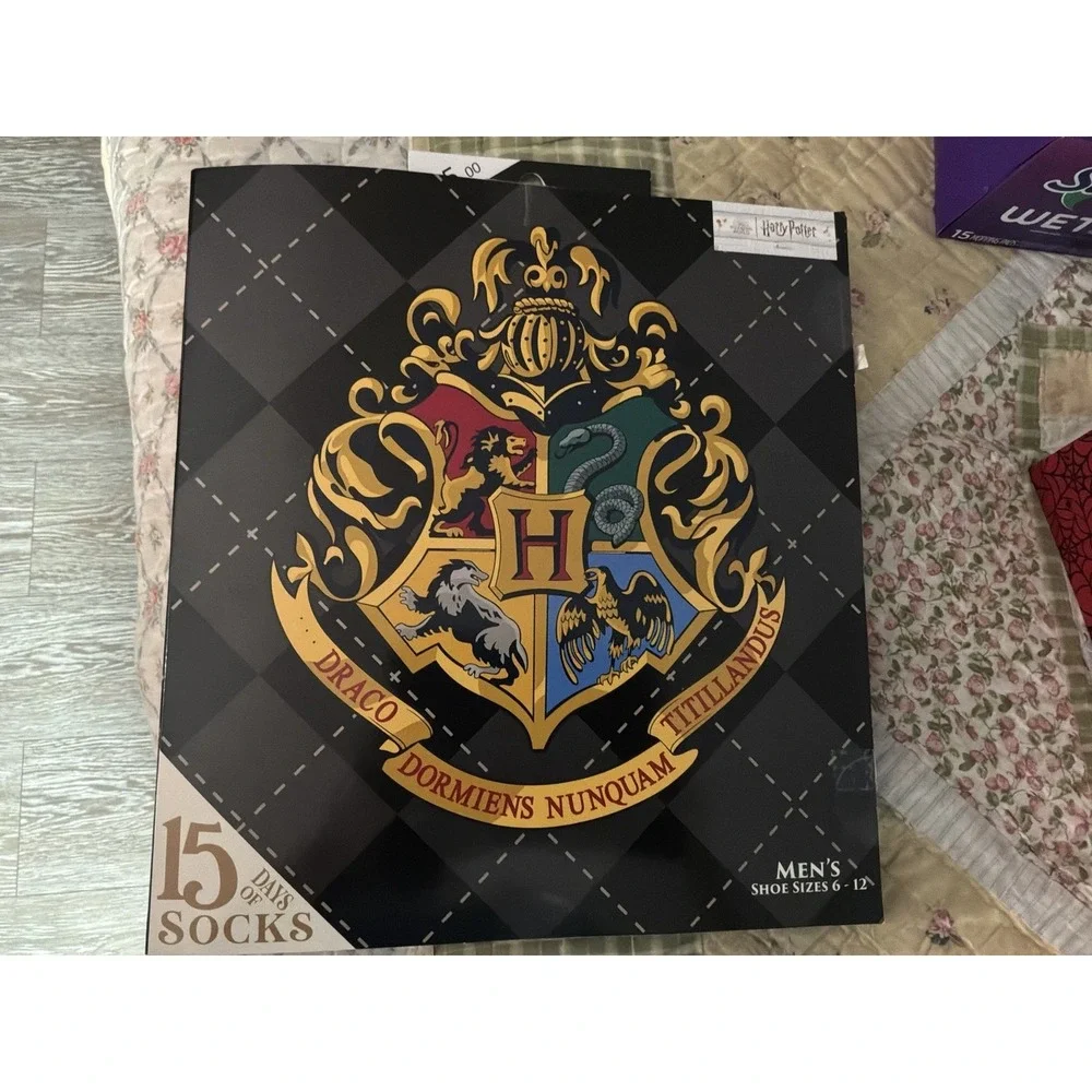 Harry Potter 15 Days Of Socks Mens Size 6-12 1 Door Open Socks Still There